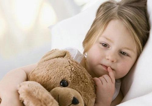 小孩感冒发烧怎么退烧最快 小孩感冒引起的发烧怎么退烧最快