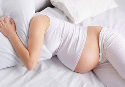 晚上胎动频繁是什么原因 下午晚上胎动频繁是什么原因
