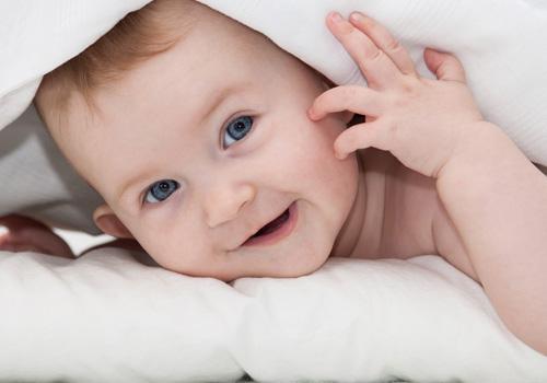 怎样预防宝宝皮肤干燥 怎样预防宝宝皮肤干燥起皮