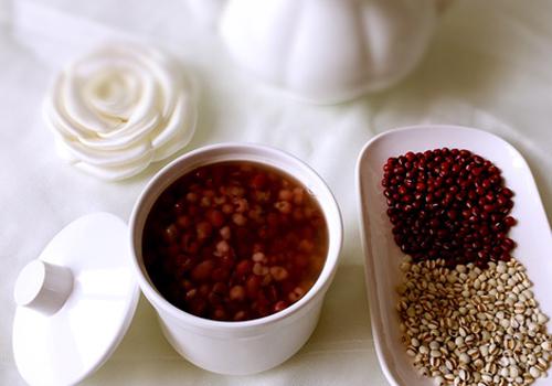 红豆薏米快速减肥法 红豆薏米快速减肥法怎么吃