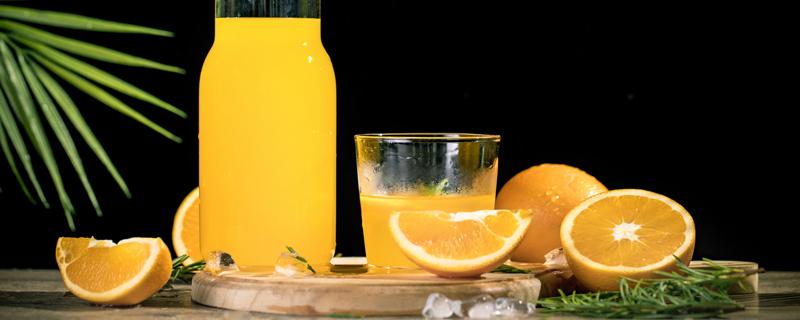 橙子和梨可以一起榨汁吗（橙子和梨能一起榨果汁吗）