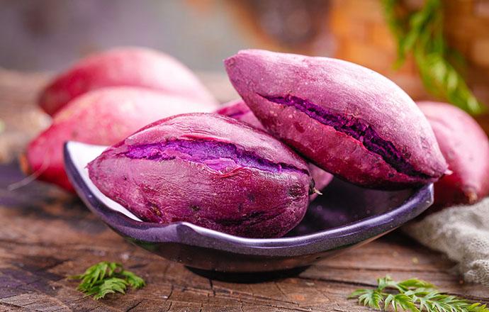 晚上吃紫薯可以减肥吗 紫薯和红薯哪个减肥好