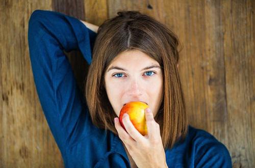 吃什么水果对卵巢有好处 吃什么水果对卵巢有好处吗