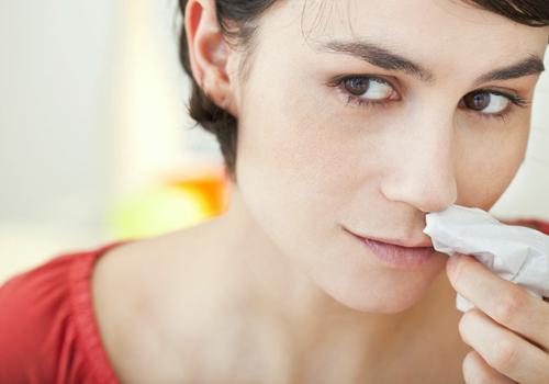 鼻子干燥是鼻炎吗 吹空调鼻子干燥是鼻炎吗