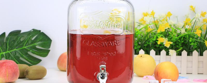 西红柿和苹果榨汁有什么功效（苹果和西红柿汁的功效和作用）