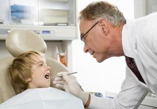 儿童拔牙的危害（儿童拔牙的危害有多大）