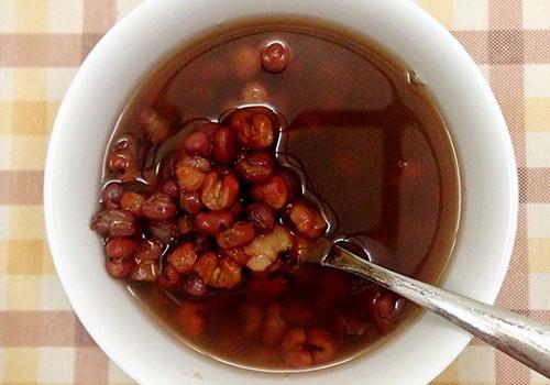 红豆薏米胃病能吃吗（有胃病可以吃薏米红豆吗）