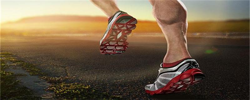 腿部肌肉酸痛能参加长跑么（长距离跑步大腿肌肉酸痛）