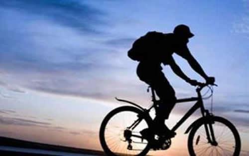 半月板损伤可以骑自行车吗 半月板损伤能骑自行车吗?