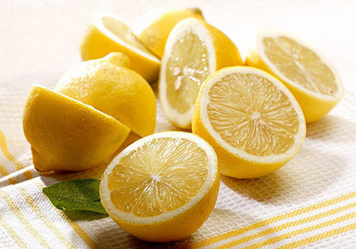 吃柠檬可以美白吗（长期吃柠檬可以美白吗）