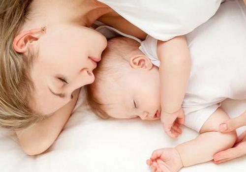 宝宝睡觉出汗多是什么原因 四岁宝宝睡觉出汗多是什么原因