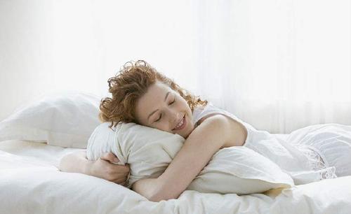 这8种睡觉习惯都是病（喜欢睡觉这种病吗）