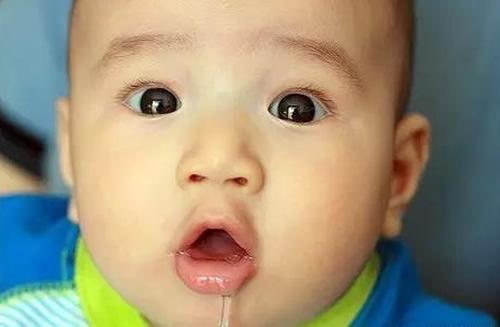 宝宝口水多是什么原因 四个月宝宝口水多是什么原因