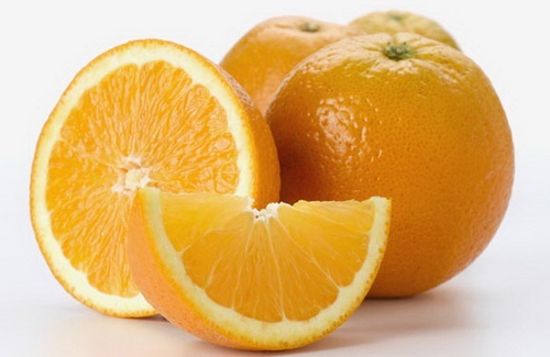 橙子的功效与作用及食用方法（橙子的功效与作用及食用方法禁忌）