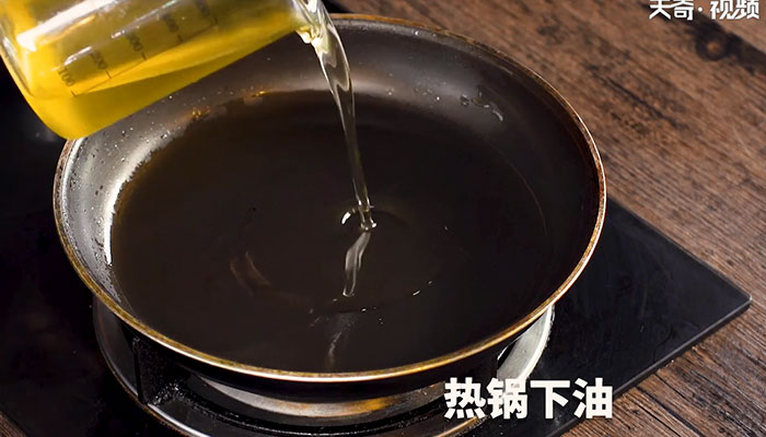 辣炒蛏子配烧汁日本豆腐怎么做 辣炒蛏子配烧汁日本豆腐的做法