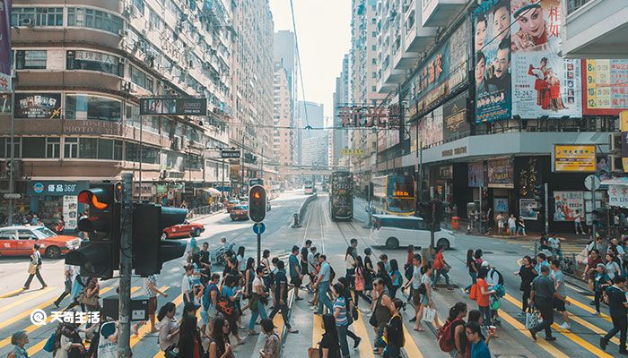 香港四大家族 香港四大家族指的是