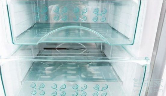 冰箱保鲜室有水解决办法