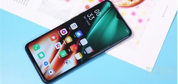 OPPO k5是不是升降摄像头