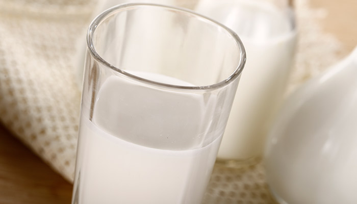 过期牛奶的用途 过期牛奶的能洗脸吗