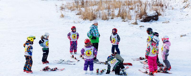 孩子学滑雪的利弊 孩子学滑雪的意义