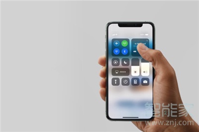 iphone11怎么进入控制中心