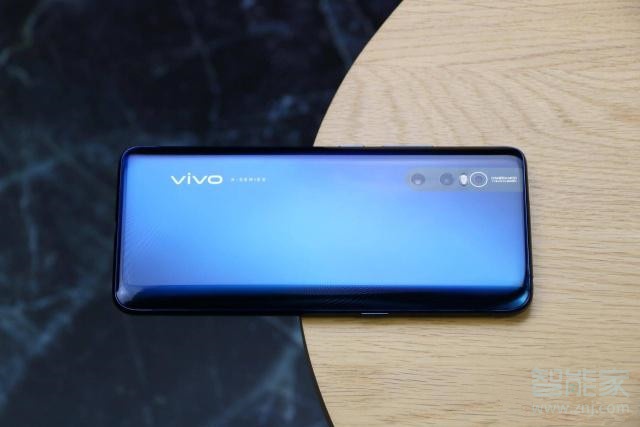 vivo x23和x27有什么区别