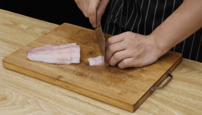 金华火腿蒸鱼腩的做法 金华火腿蒸鱼腩怎么做好吃