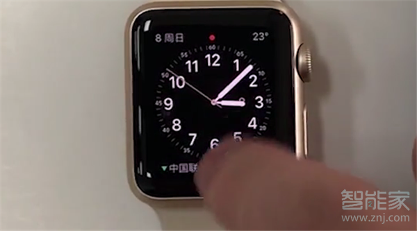 Apple Watch Series 5怎么找手机