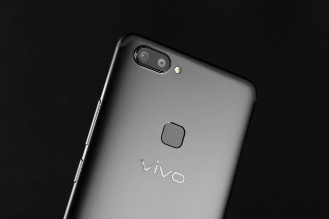 oppor15和vivox20哪个好