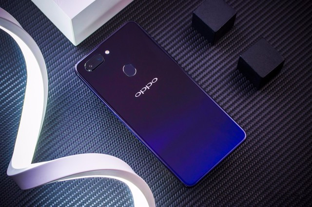 oppor15续航怎么样