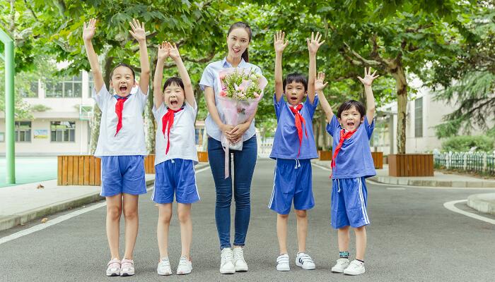 孩子上一年级需要准备什么 孩子上小学一年级需要准备什么东西