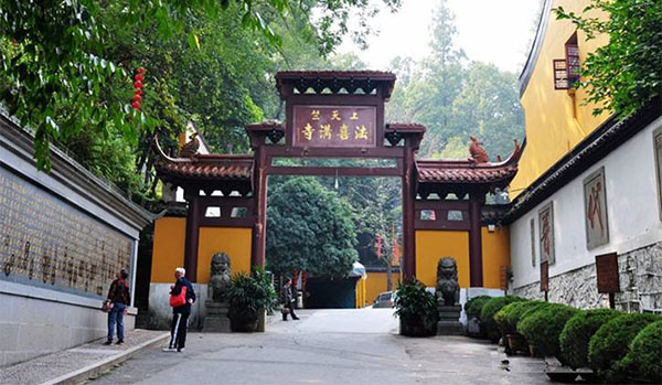 杭州四大名寺 杭州有哪四大名寺