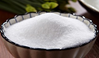 精制盐和日晒盐的区别 精制盐和日晒盐的区别是什么
