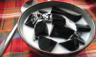 黑凉粉怎么做糖水 黑凉粉做糖水的方法