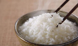 大米饭的热量 生大米的热量是多少