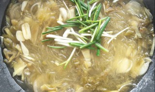 酸菜粉条汤的做法 酸菜粉条汤的做法介绍