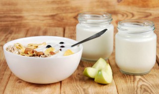 酸奶加苹果的功效 减肥瘦身推动胃酸代谢