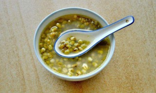 孕晚期喝绿豆汤的好处 在怀孕喝绿豆汤的作用