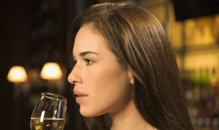 女人喝葡萄酒的好处 女人经常喝葡萄酒的好处