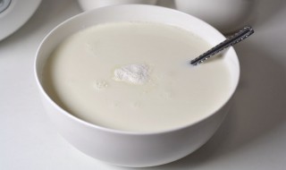 如何用纯牛奶做酸奶 怎么样算是制作成功
