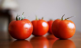 西红柿不能和什么同食 西红柿饮食禁忌