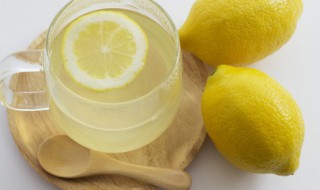 柠檬什么时候喝最好 喝柠檬水的时间