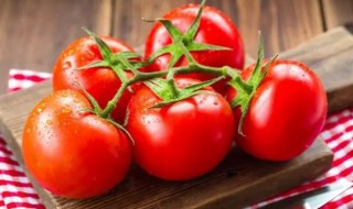 西红柿哪些人不能吃 如下人群不能吃西红柿