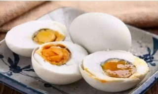咸鸭蛋的做法：美味的糯米咸鸭蛋