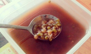 绿豆汤为什么是红色的 和4个原因有关