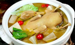 酸萝卜老鸭汤的做法有哪些步骤 鸭子要怎么煮才好吃