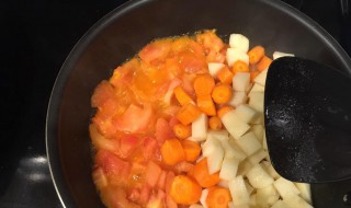 胡萝卜西红柿的做法 这味道真的很赞