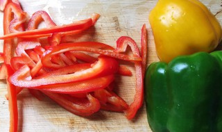 彩椒怎么做好吃 彩椒做法介绍