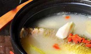 产妇鲫鱼汤怎么做 做鲫鱼汤的步骤