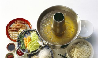 在家吃火锅如何做汤底 在家吃火锅怎样方便快捷的做汤底？